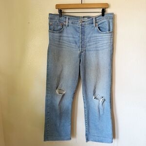 Levi’s | Button Fly Ribcage Straight Ankle Jeans